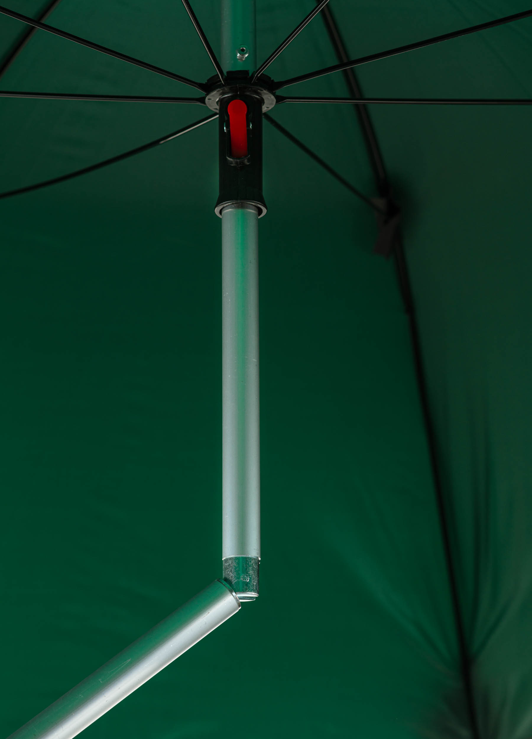 Parapluie orientable vert Ø2,20 mètres – Image 5